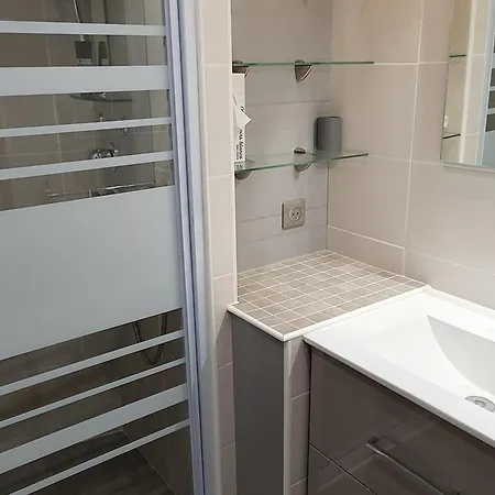Apartment 2 Pieces Pour 4 Personnes Au Coeur De La Station - Fr-1-265-358 Modane